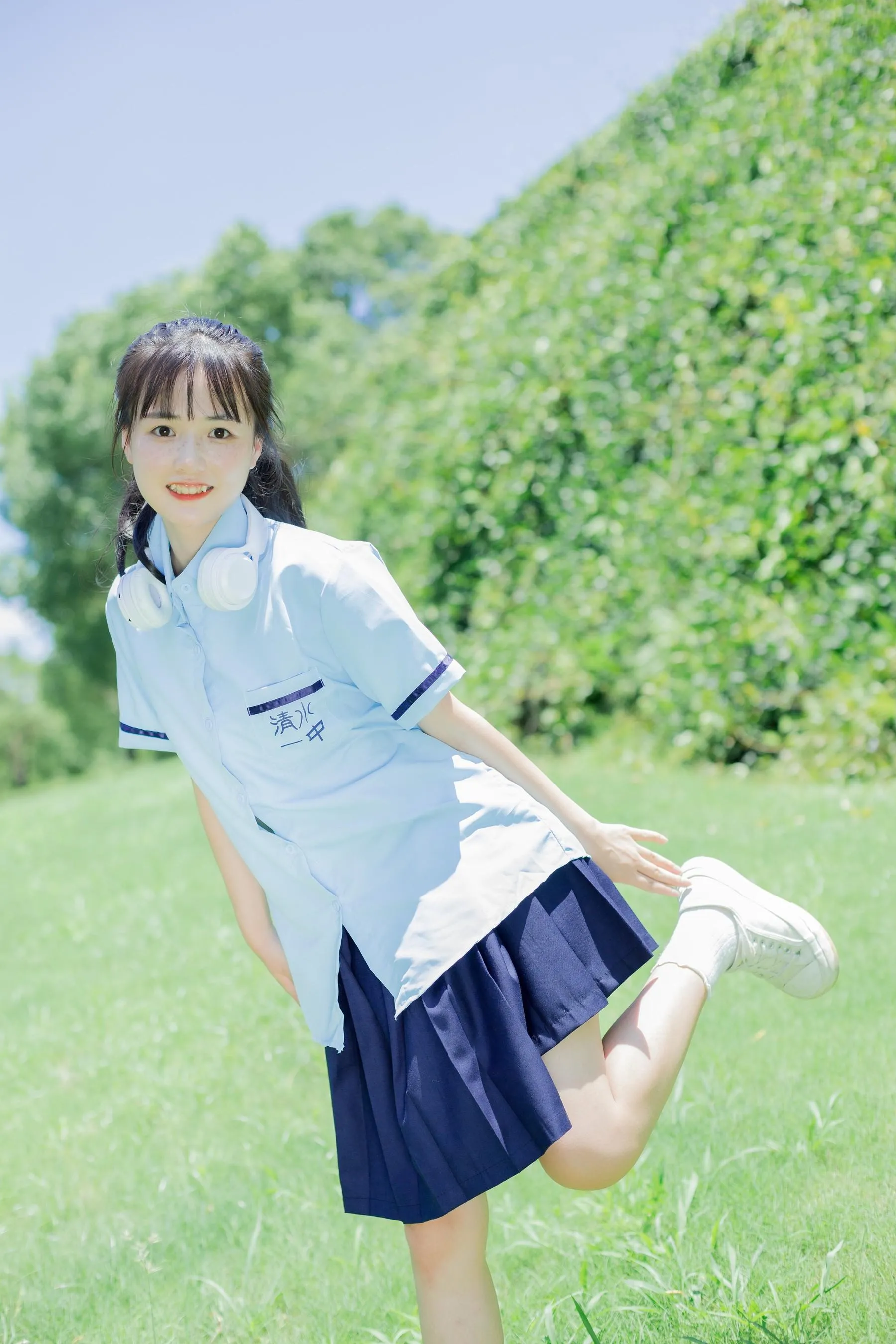 [YITUYU艺图语]2022.08.23 风的味道 小怡妹妹cute [34P]插图5